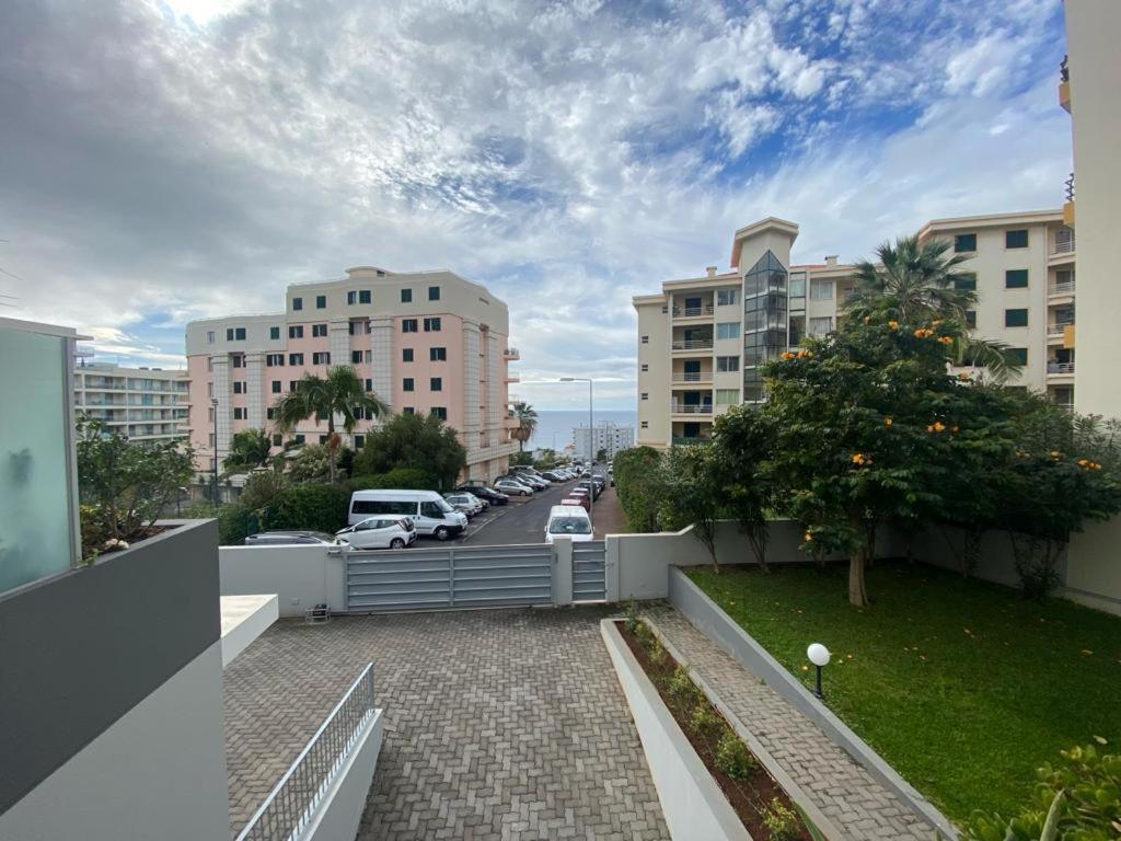 Elephant 2Br Apartment With Terrace, Side Sea View And Pool Access Φουνκάλ Εξωτερικό φωτογραφία